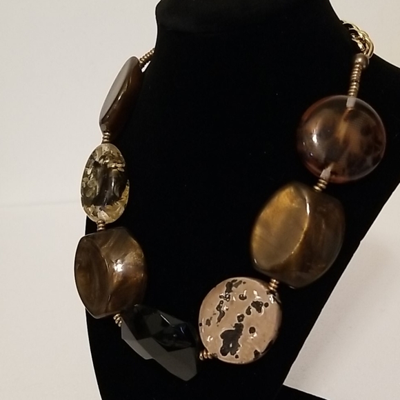 JS Necklace - Picture 2 of 3